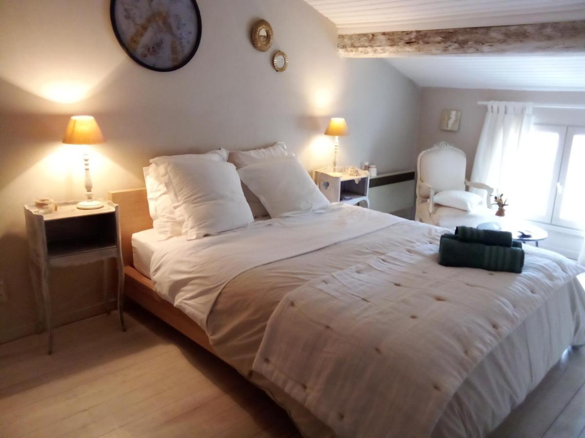 La Maison Perchee Aigues-Mortes Dış mekan fotoğraf
